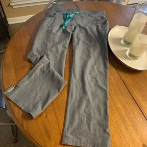 Figs graphite scrub pants extra small petite kade